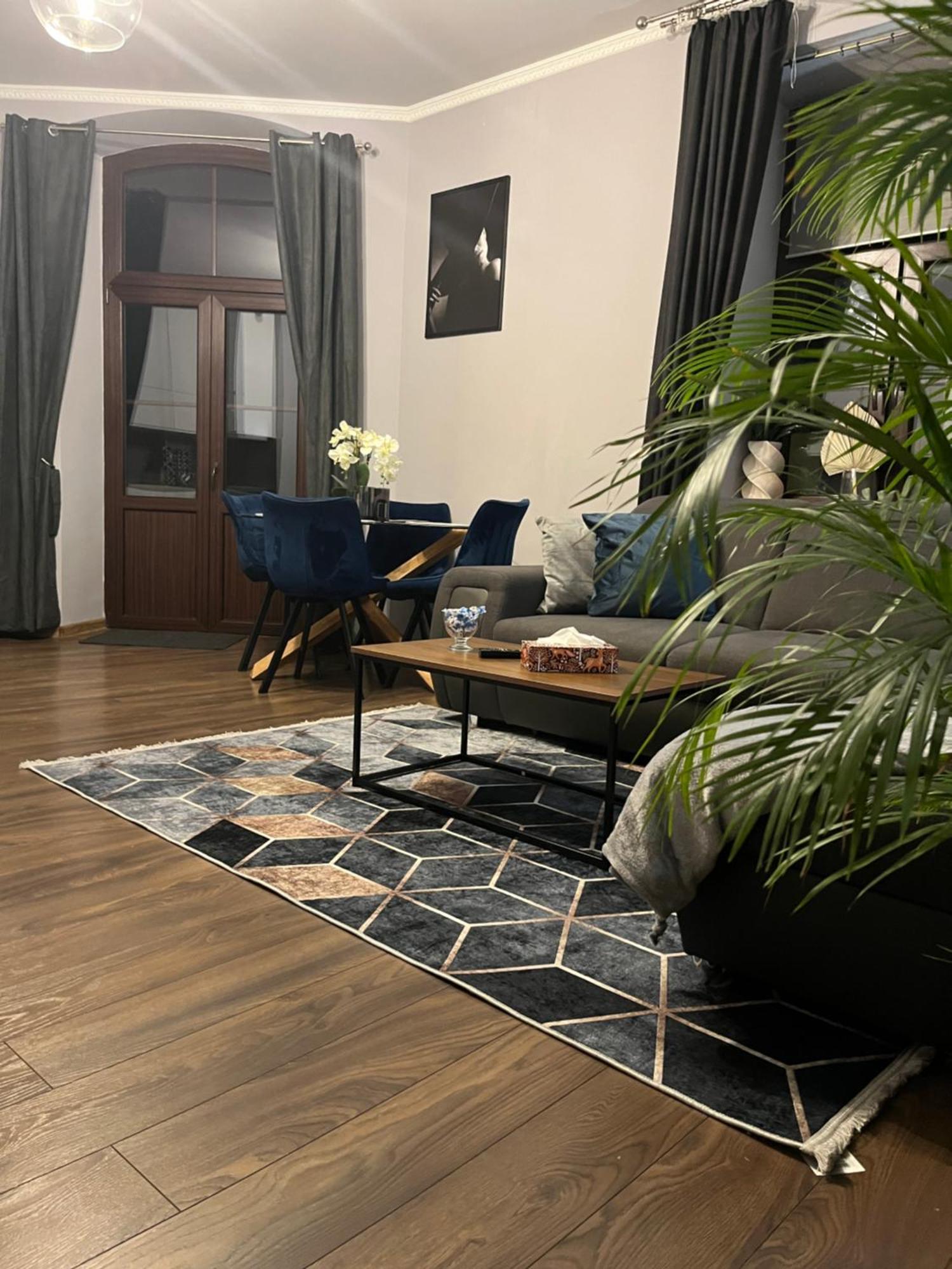 Apartamenty Luczkowskiego Z Widokiem Na Studnie 4 Chełm 外观 照片